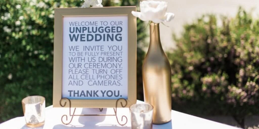 unplugged wedding