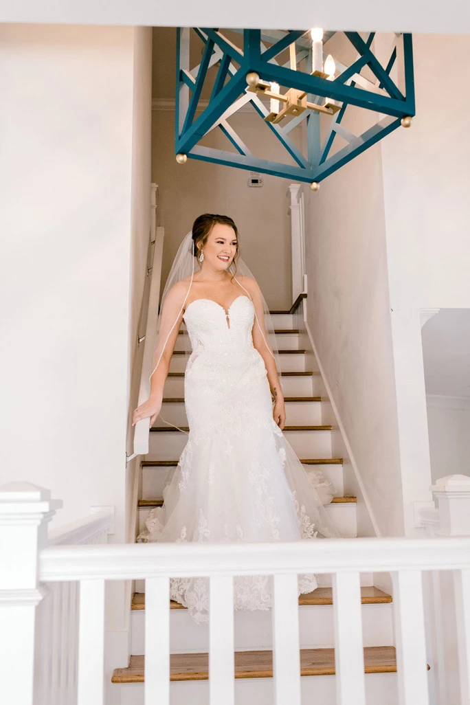 Real bride Taylor wearing Martina Liana Style 1046