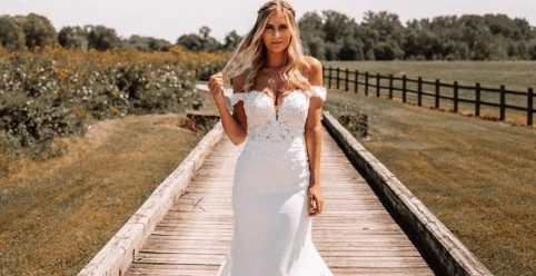 Plan the Perfect Romantic Day and We'll Tell You What Dress to Wear Quiz