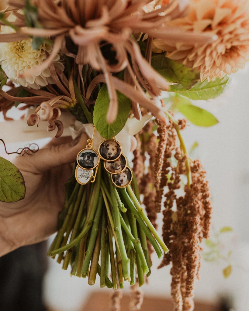 Real bride Mackenzies bouquet with dog tributes