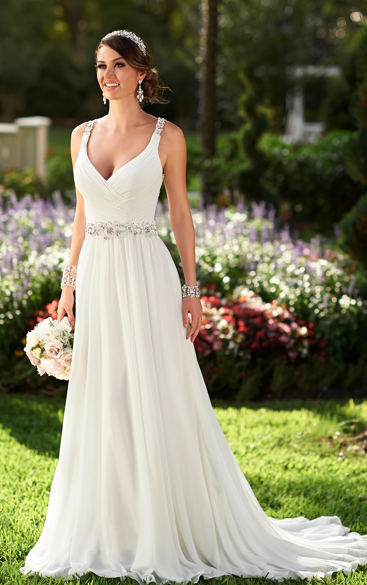 ウェディングドレス　スレンダー　マーメイド　 Chiffon Beach Wedding Dress | Stella York Wedding Dresses