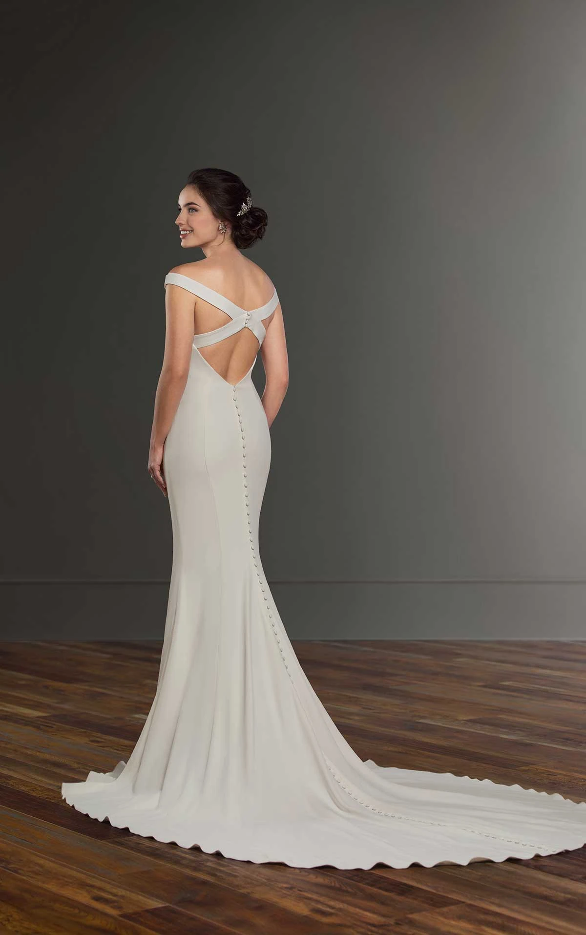 floral jacquard a-line dress in white Fiorela White Floral Jacquard Strapless Midi Dress main image 0