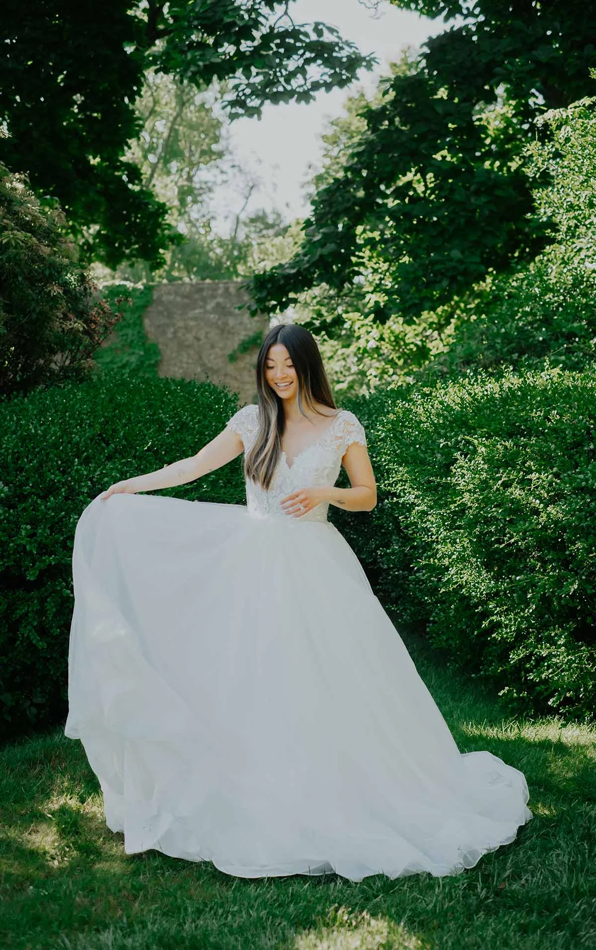 Sparkling Lace Princess Ballgown Wedding Dress Sparkling Lace Princess Ballgown Wedding Dress