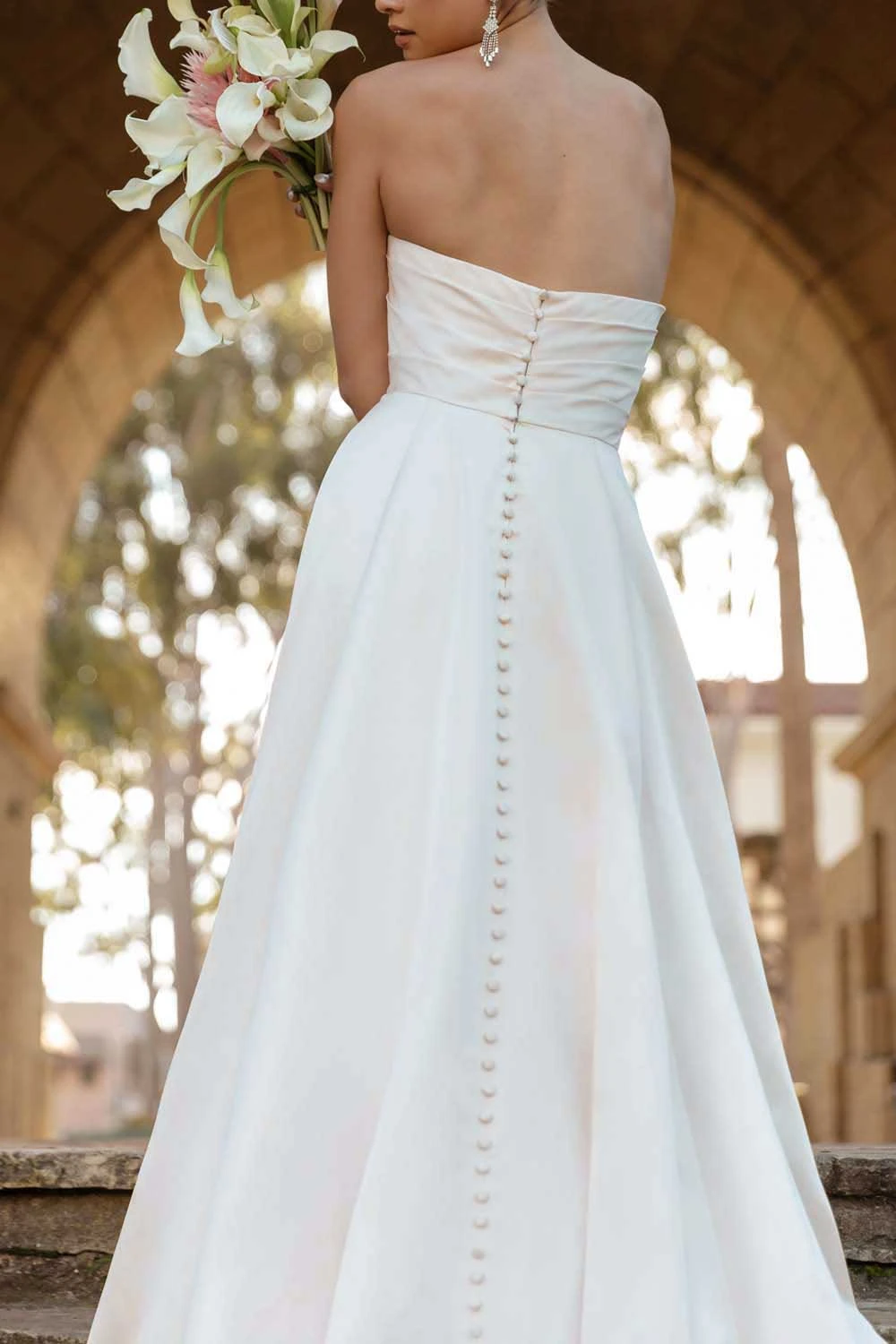 Nikki J Ivory Detachable Strapless Wedding Dress – Boho A-Line With Lace & Beading – Size 14