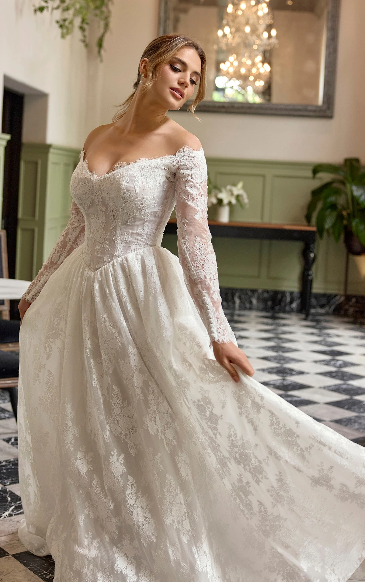 d4466 Schulterfreies A-Linien-Brautkleid aus Spitze mit Hüftvolumen und herzförmigem Ausschnitt  by Essense of Australia