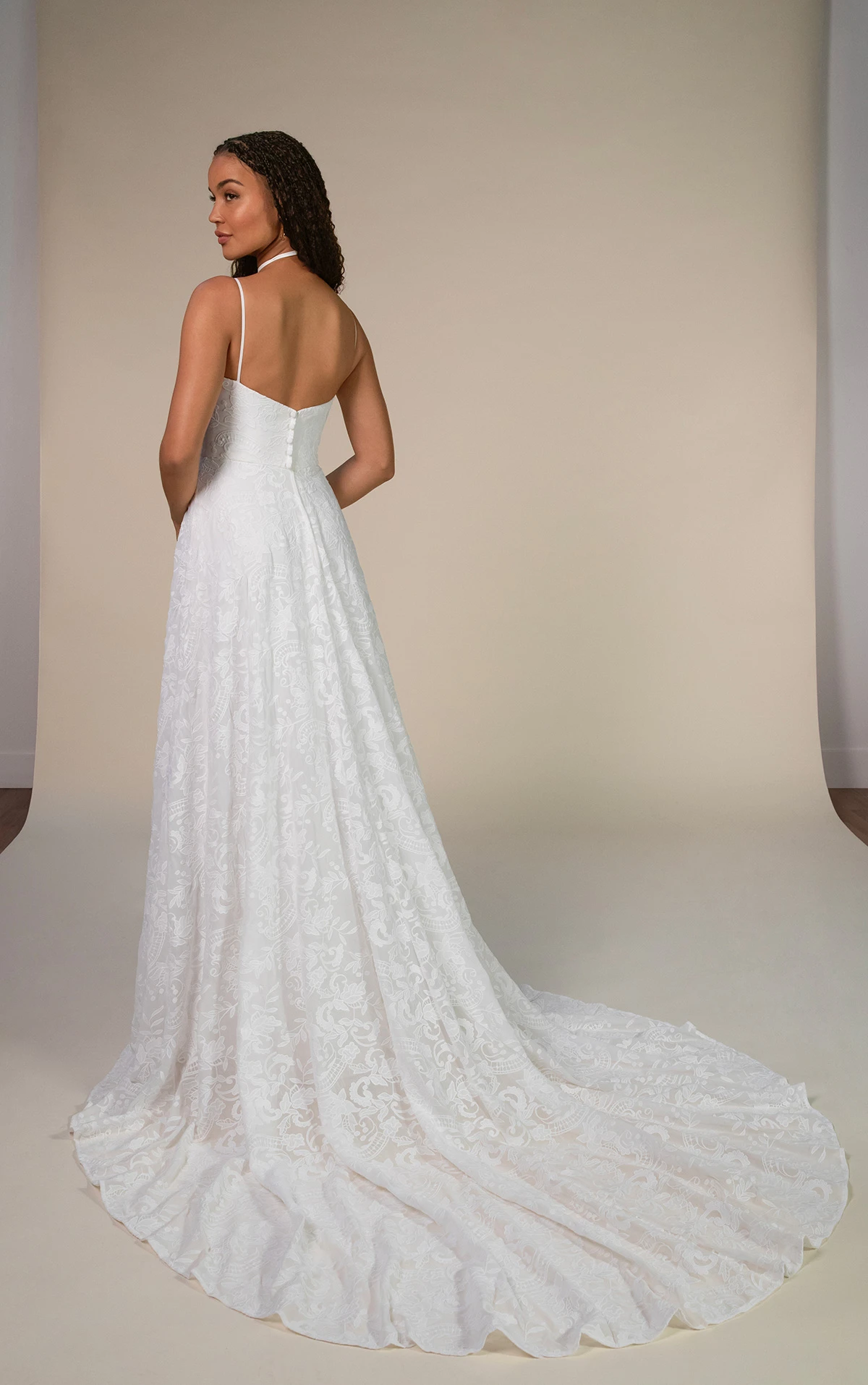 destin Zartes A-Linien-Brautkleid aus Spitze mit Rundhalsausschnitt und Spaghetti-Trägern by All Who Wander