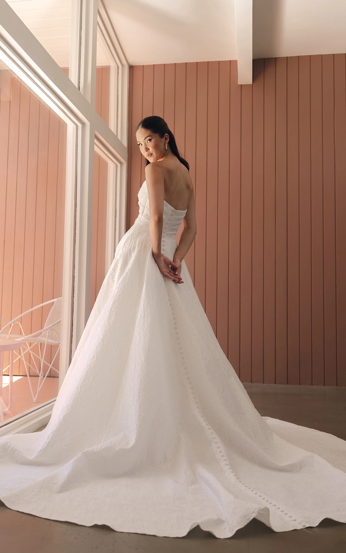 sy8191 A-Linien-Brautkleid mit herzförmigem Ausschnitt und hohem Beinschlitz  by Stella York