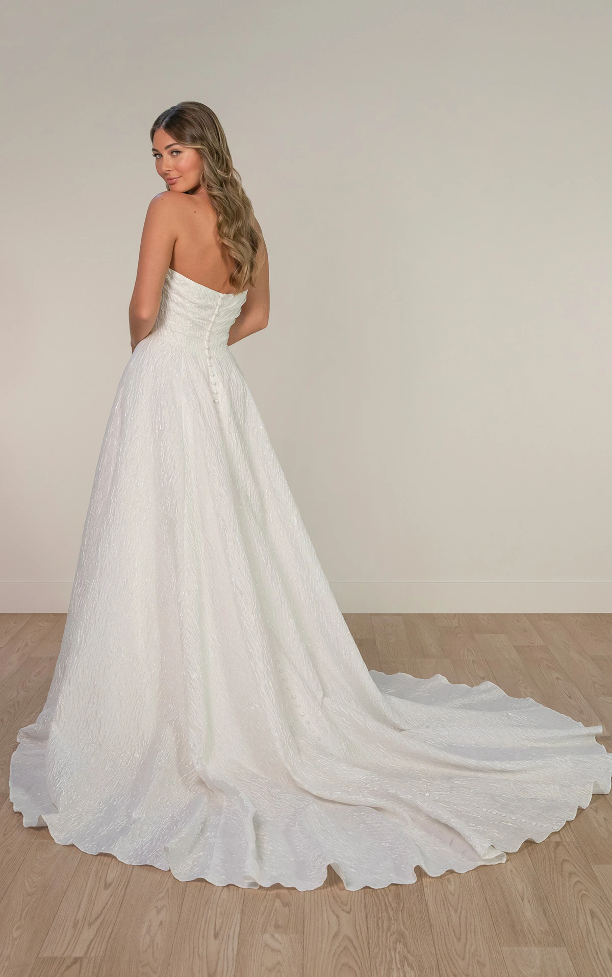 sy8191 A-Linien-Brautkleid mit herzförmigem Ausschnitt und hohem Beinschlitz  by Stella York