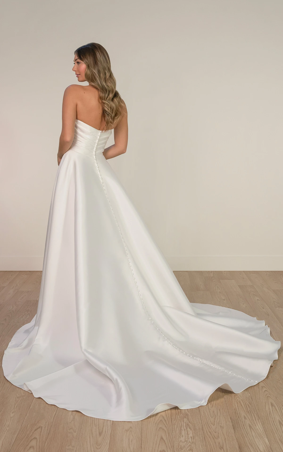 sy8191 A-Linien-Brautkleid mit herzförmigem Ausschnitt und hohem Beinschlitz  by Stella York