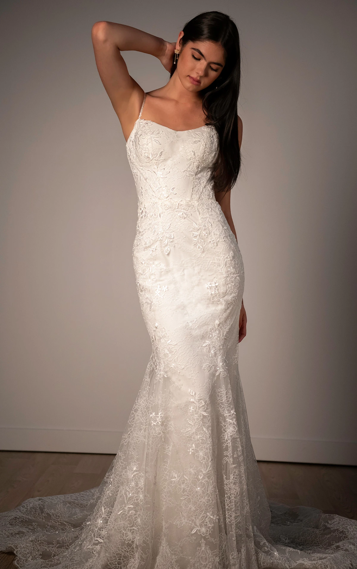 sy8237 Fit-and-Flare-Brautkleid aus floraler Spitze mit herzförmigem Ausschnitt  by Stella York