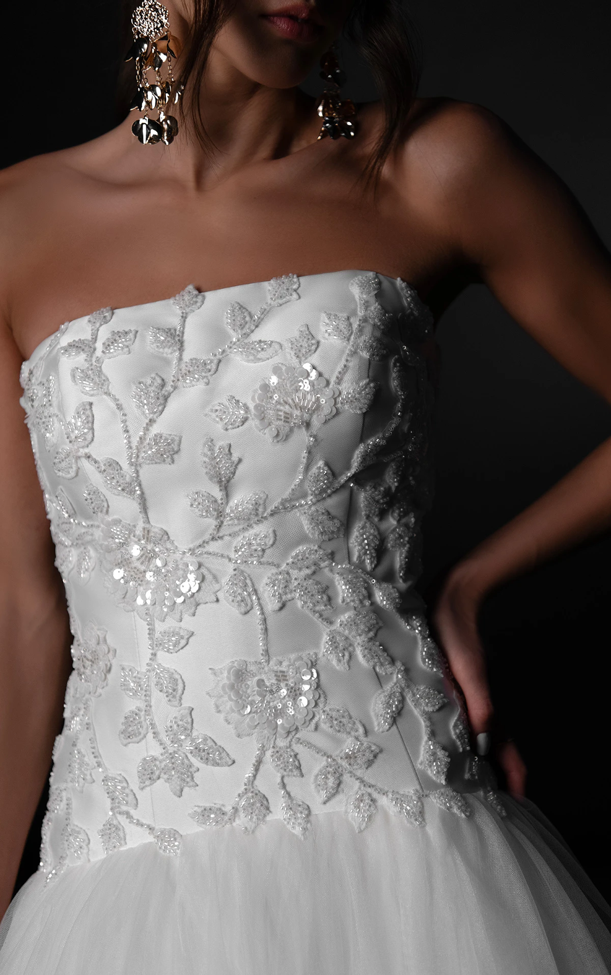 ml1985 Trägerloses A-Linien-Brautkleid aus Mikado und Tüll mit Kristall-Spitzenapplikationen  by Martina Liana