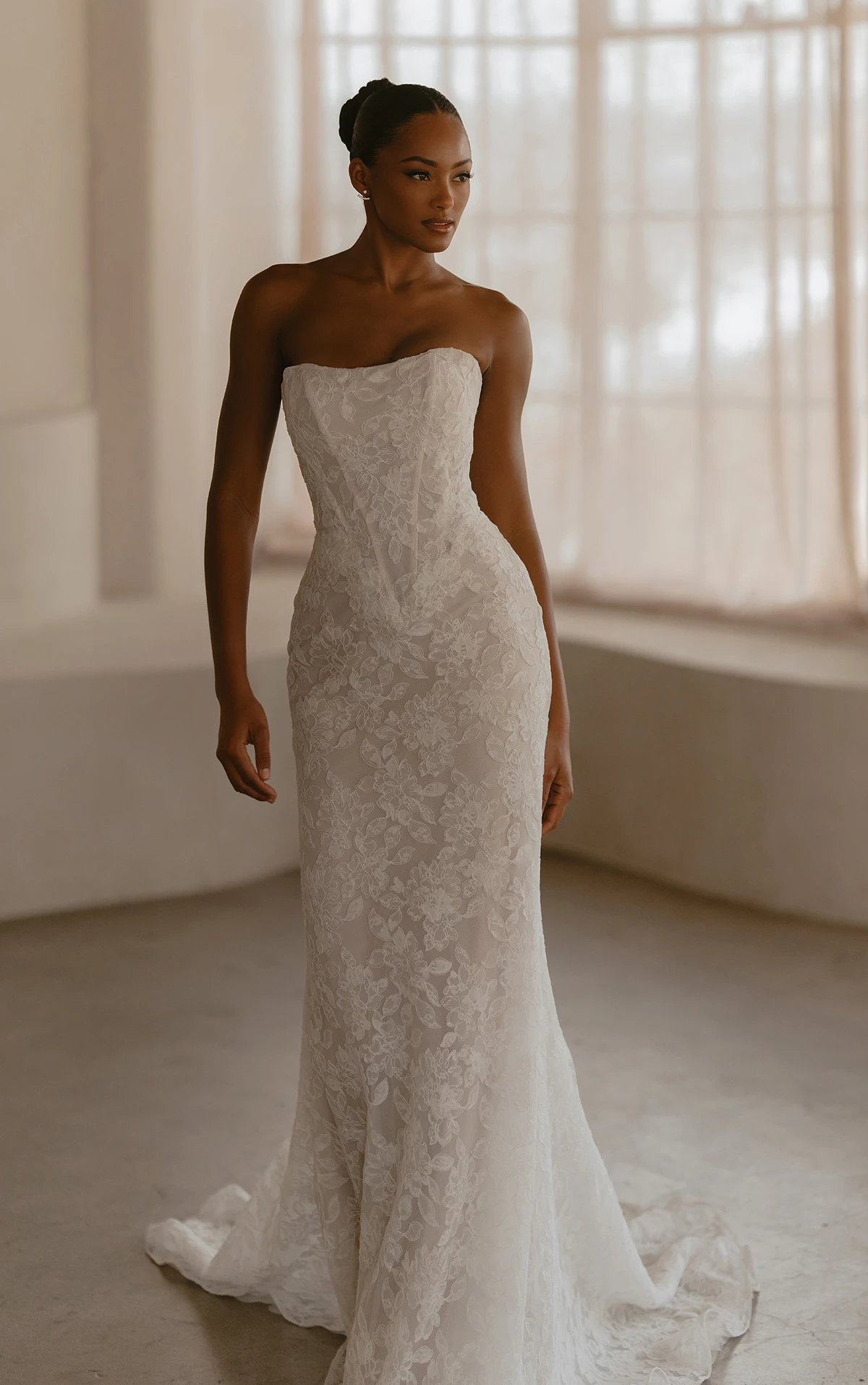 ml1986 Trägerloses Fit-and-Flare-Brautkleid aus Spitze und Tüll mit abnehmbarem Überrock  by Martina Liana