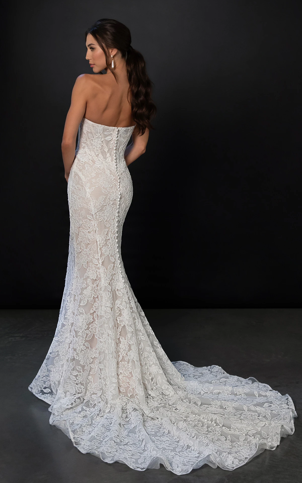 ml1986 Trägerloses Fit-and-Flare-Brautkleid aus Spitze und Tüll mit abnehmbarem Überrock  by Martina Liana