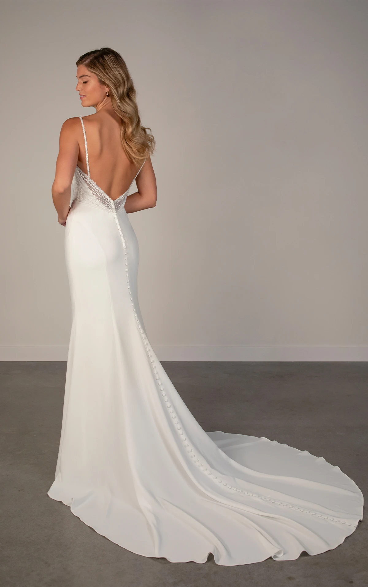 pa1380 Etui-Brautkleid aus Spitze und Krepp  by Oxford Street