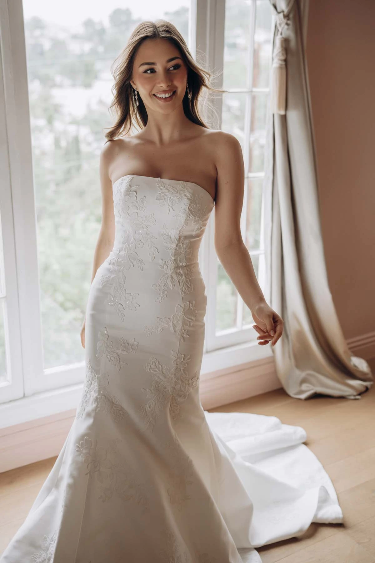 Trägerloses Meerjungfrau-Brautkleid aus Mikado mit Spitzendetails, SY8251, byStella York