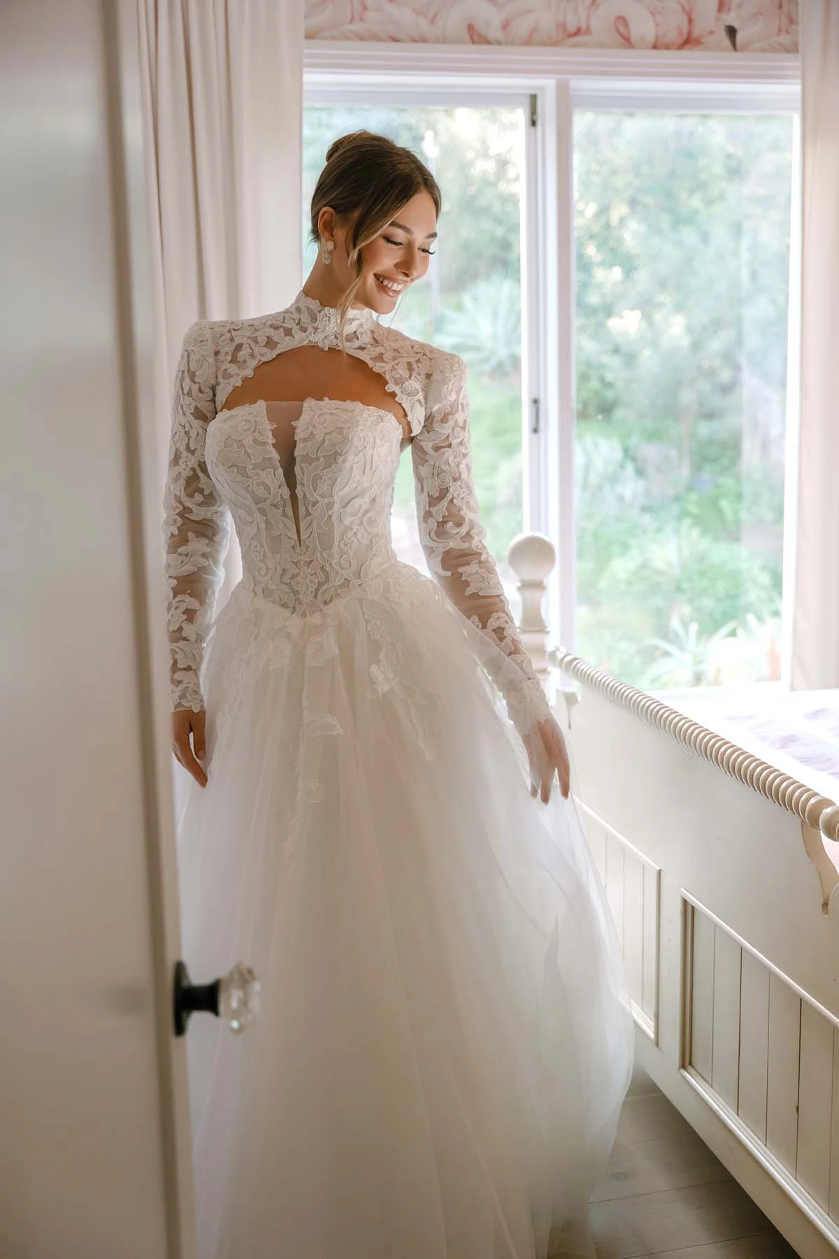 A-Linien-Brautkleid aus Spitze und Tüll mit tiefem Ausschnitt und abnehmbarem High-Neck-Body, SY8324, byStella York