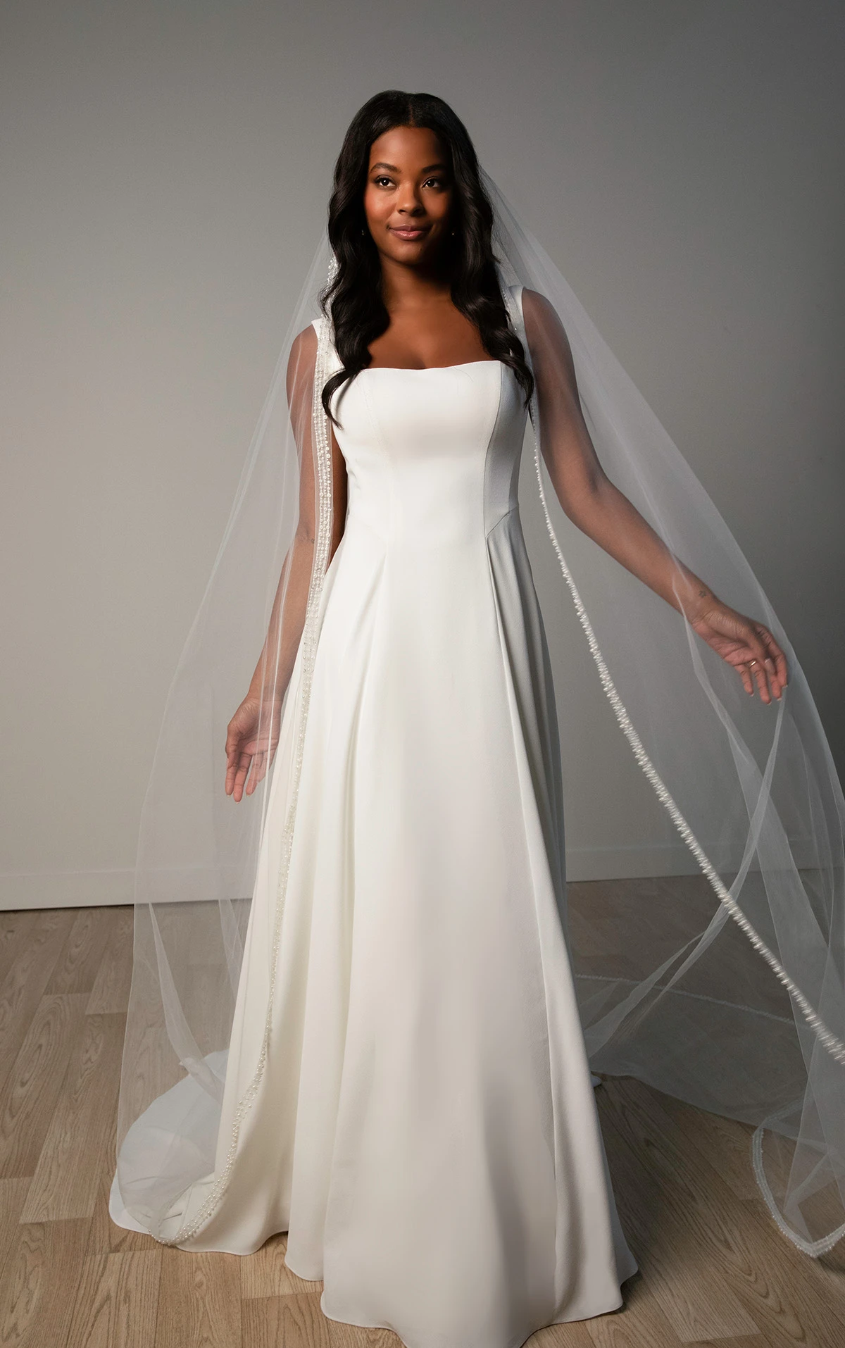 sy8257 Strukturiertes A-Linien-Brautkleid mit Karree-Ausschnitt und tiefem eckigem Rückenausschnitt  by Stella York