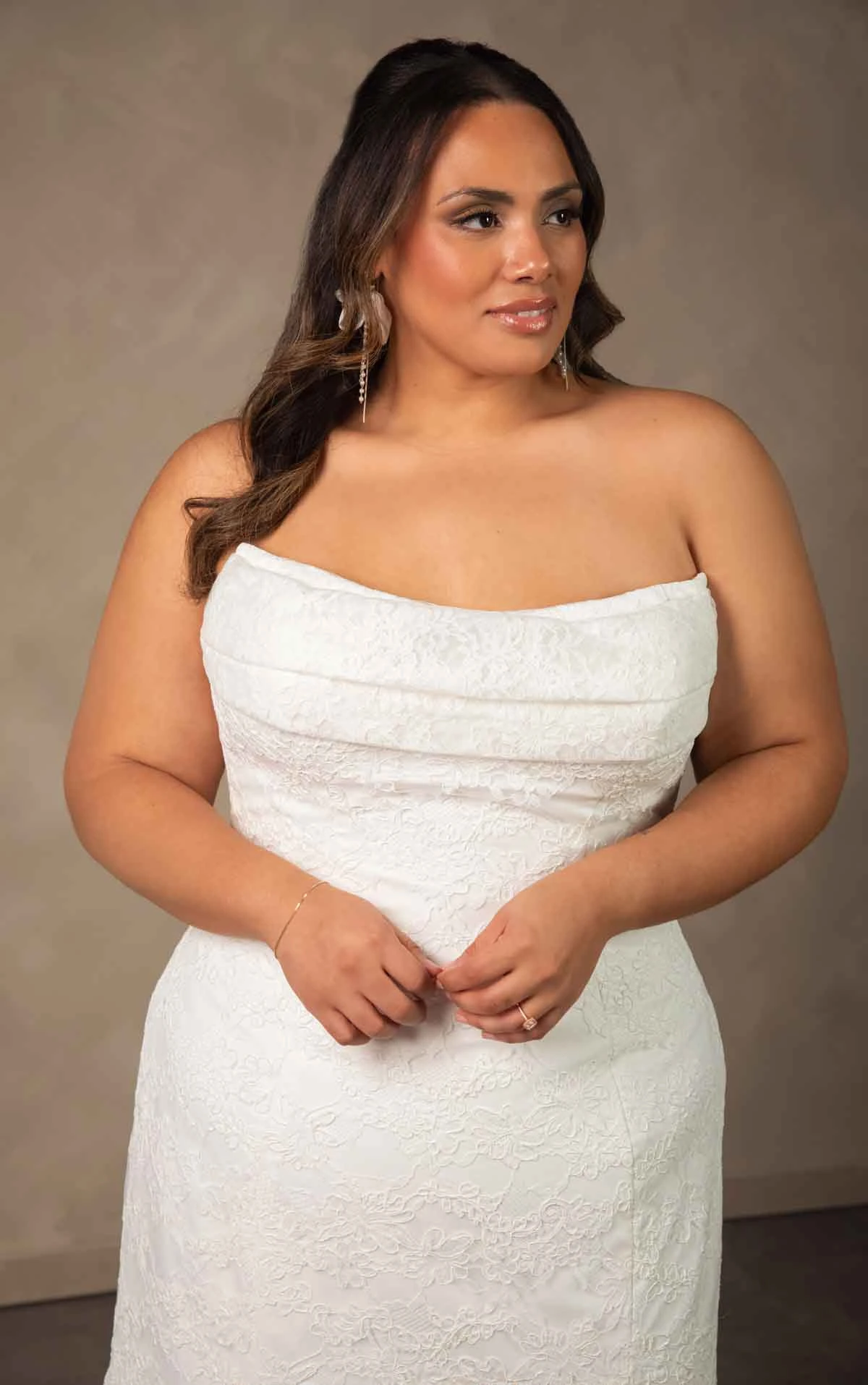 d4522+ Plus Size Romantic Allover Lace Fit-and-Flare Wedding Dress with Scalloped Train by Essense of Australia