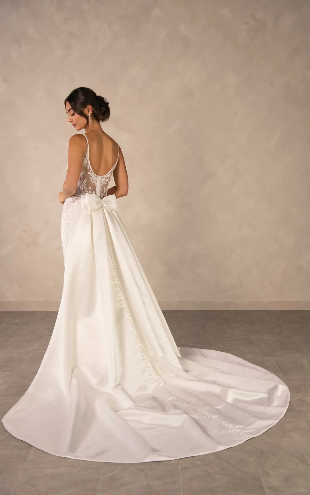 d4567 Sparkling Lace Sheath Wedding Dress with Square Neckline and Detachable Overskirt by Essense of Australia