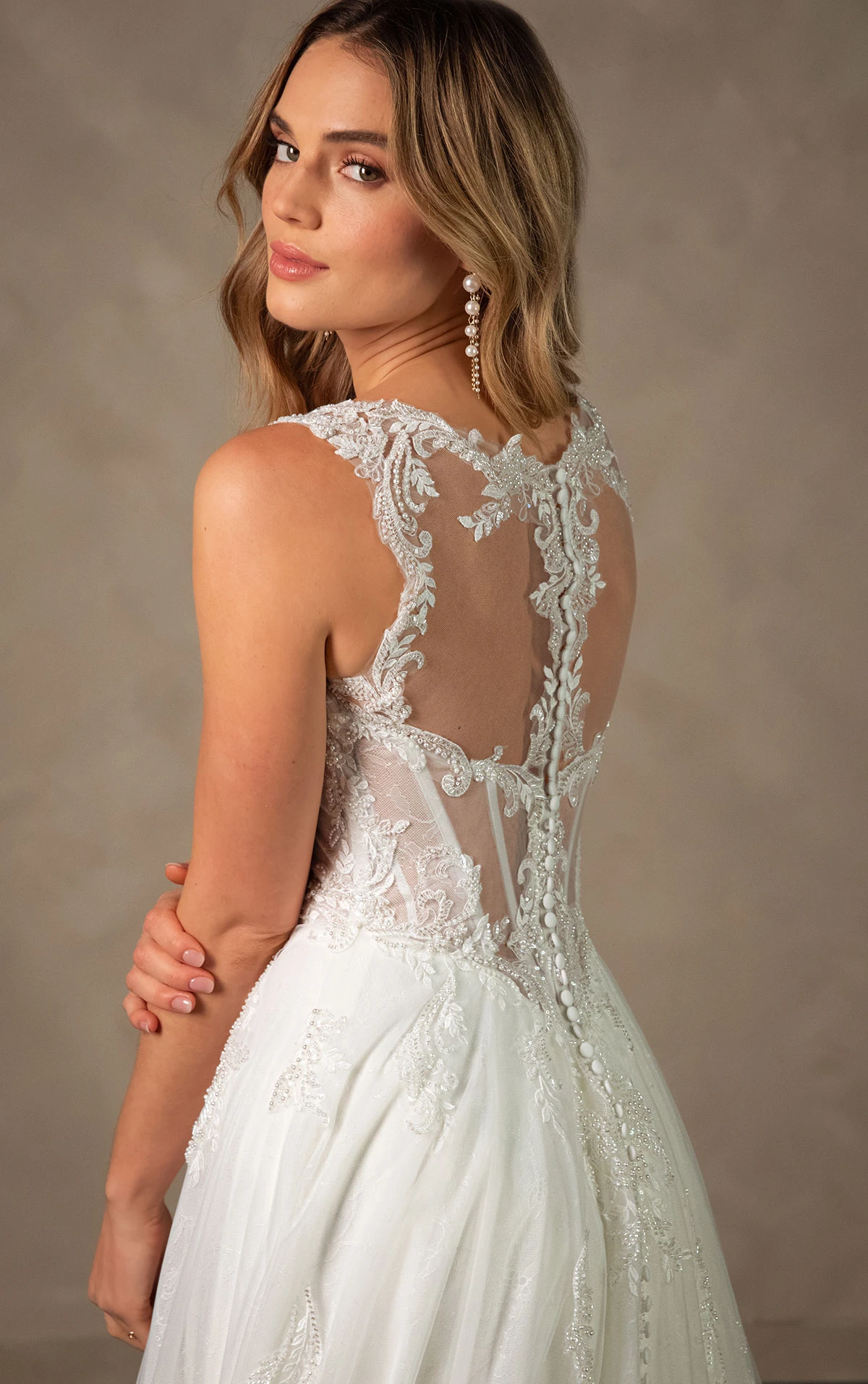 d4577 Romantic Sweetheart A-line Wedding Dress with Detachable Long Lace Sleeves  by Essense of Australia