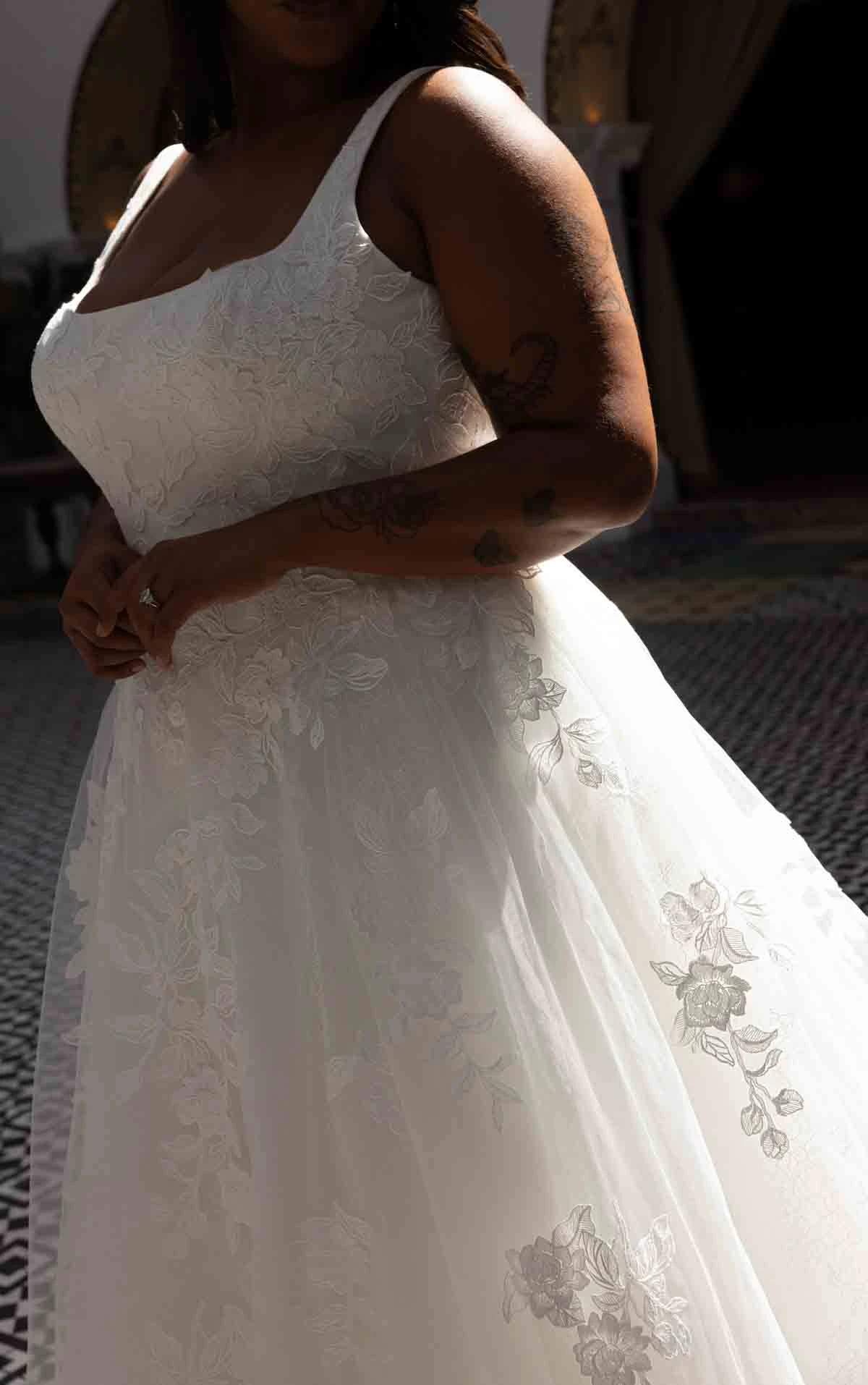 d4620+ Plus Size Contemporary Square Neckline Lace A-Line Gown with Soft Tulle Skirt by Essense of Australia