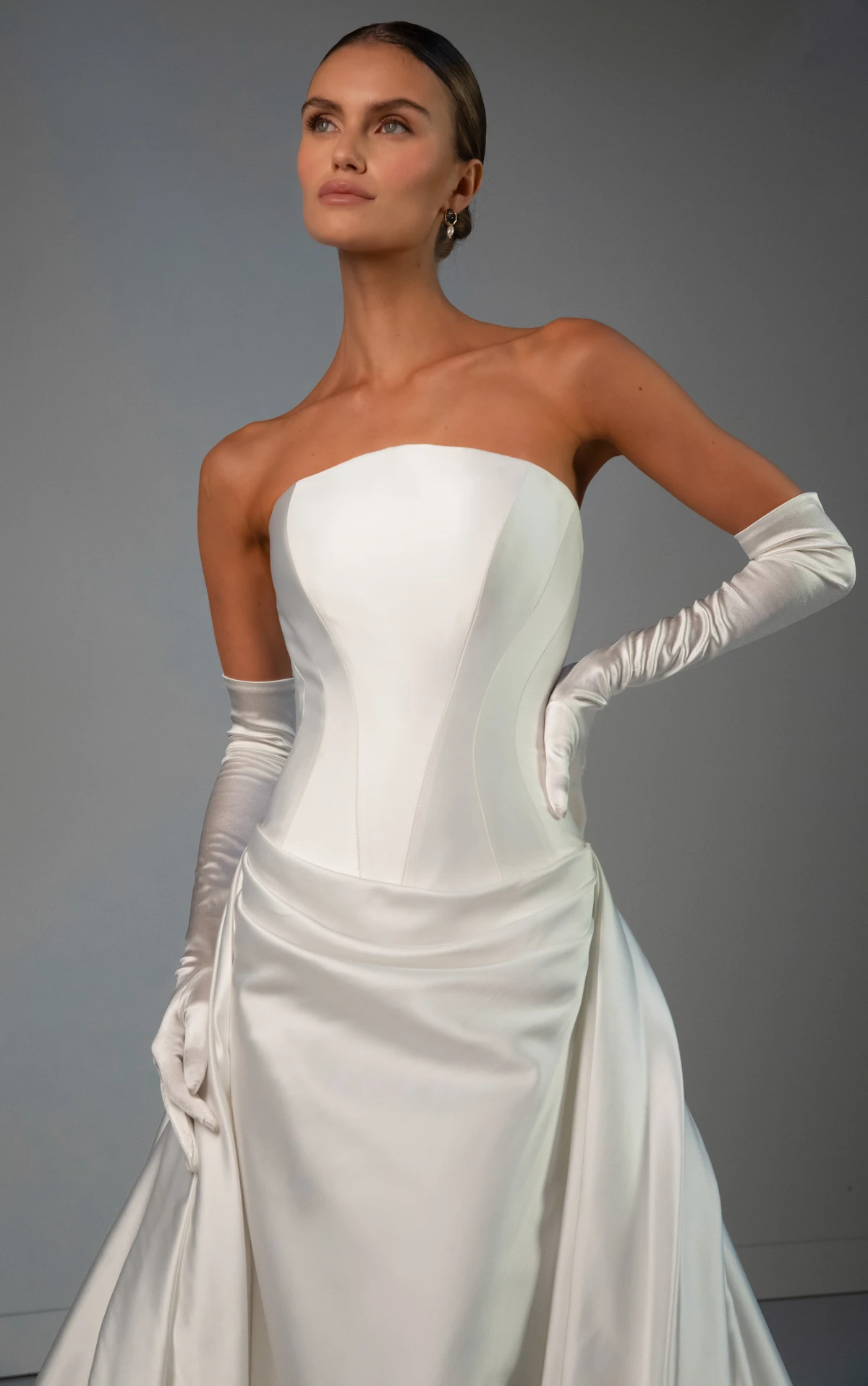 le1460 Strapless Duchesse Silk Satin Column Wedding Gown with Detachable Overskirt by Martina Liana Luxe